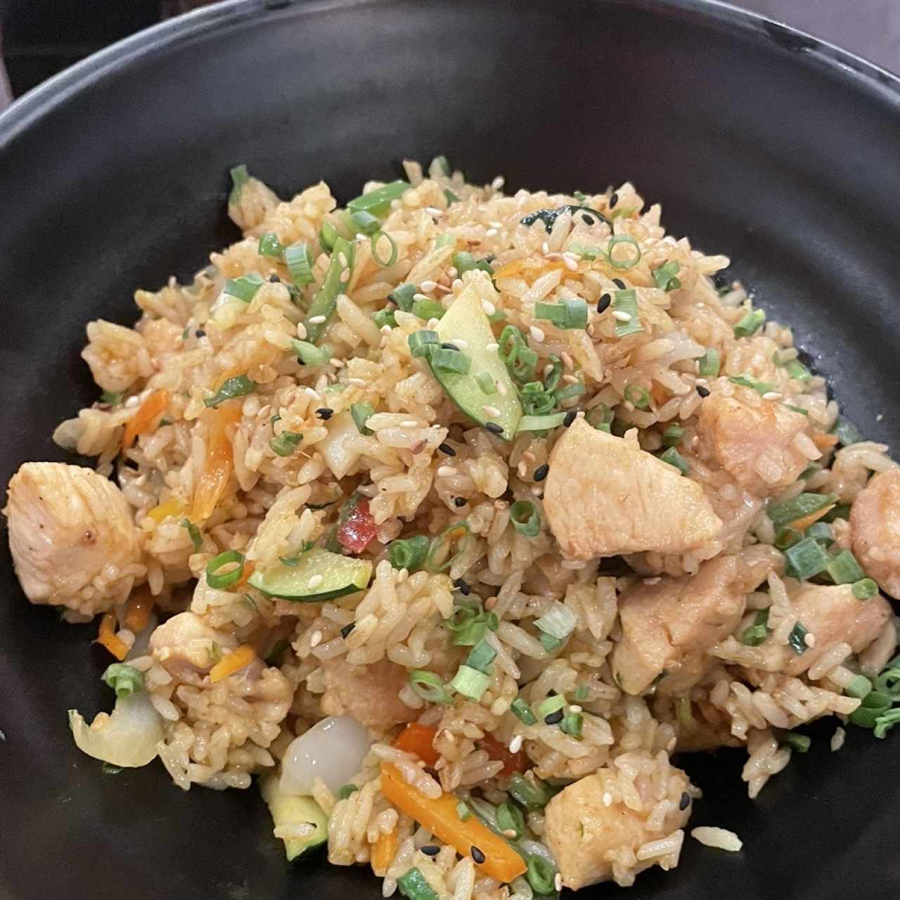 ARROZ THAI DE POLLO