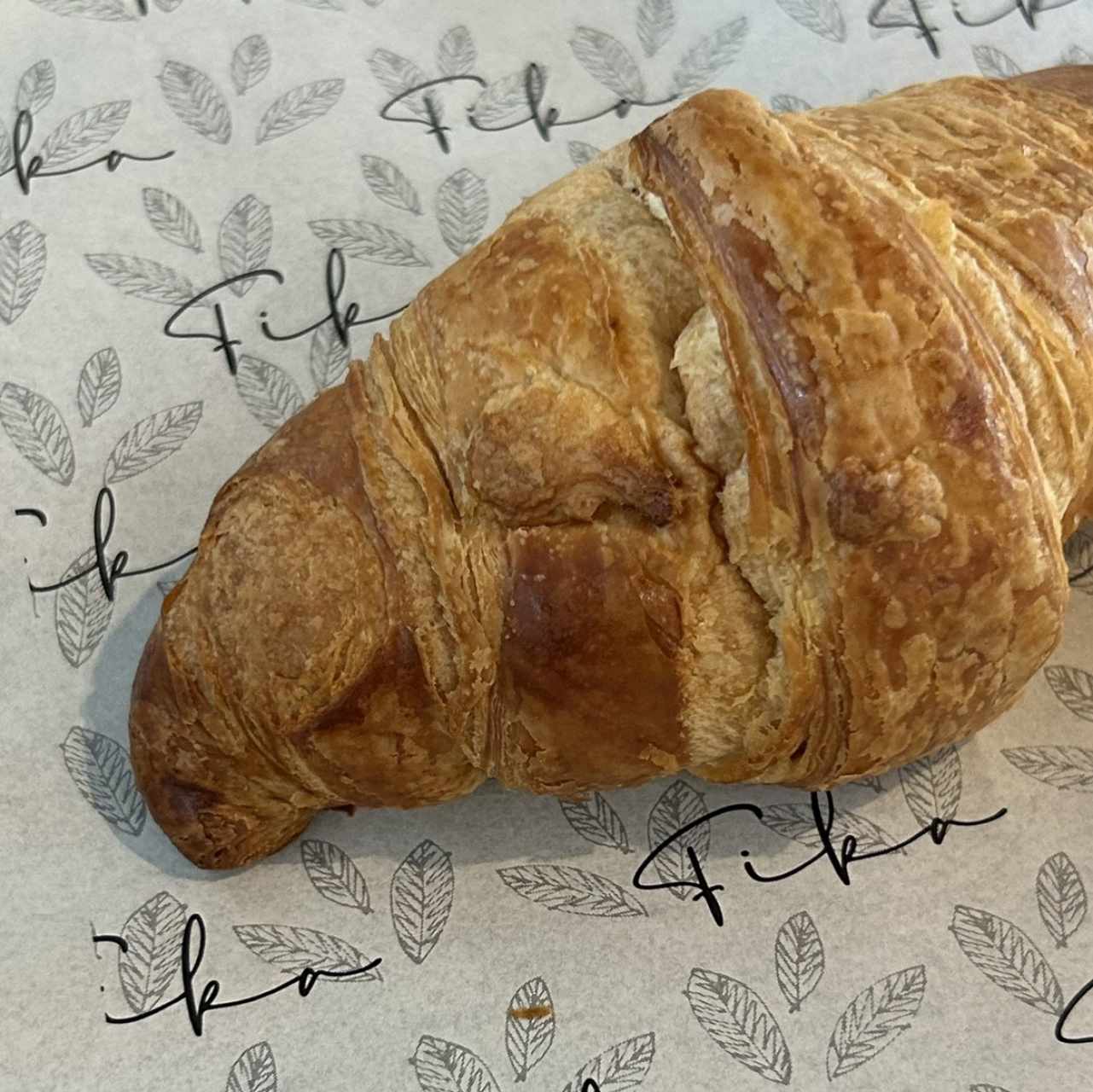 Cafeteria - Croissant Plain