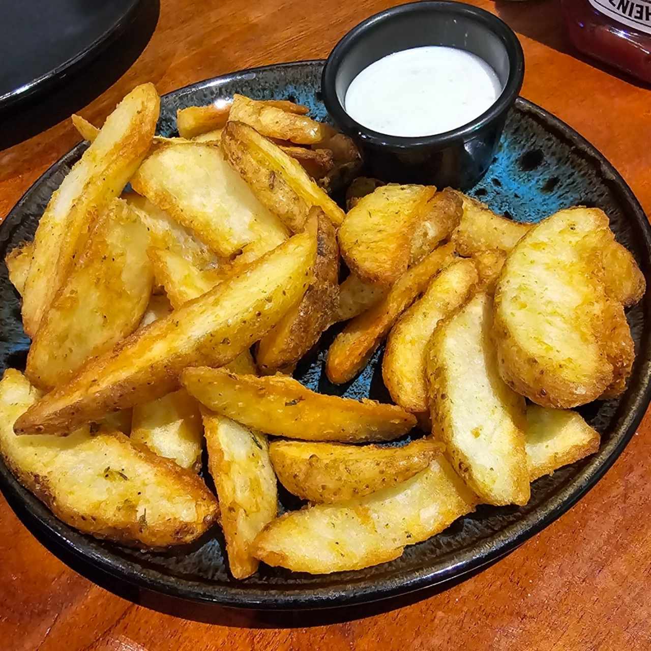 Orden de Papas fritas,Patacones o Patatas