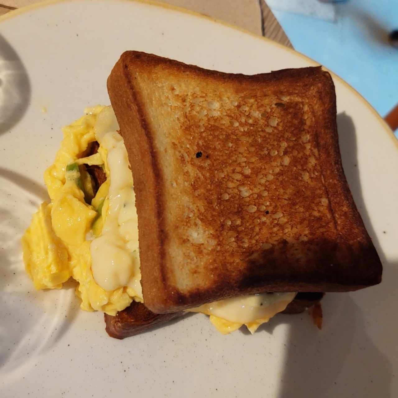 sandwich de huevo 