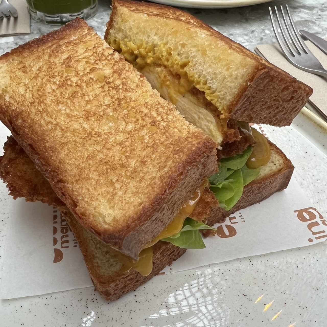 Chicken sandwich 