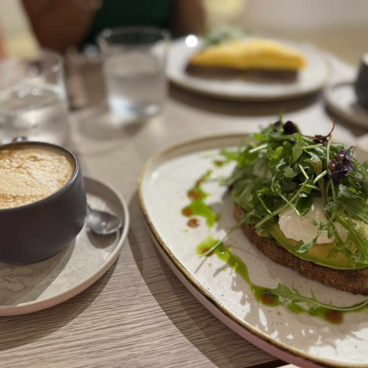 BRUNCH - AVOCADO TOAST