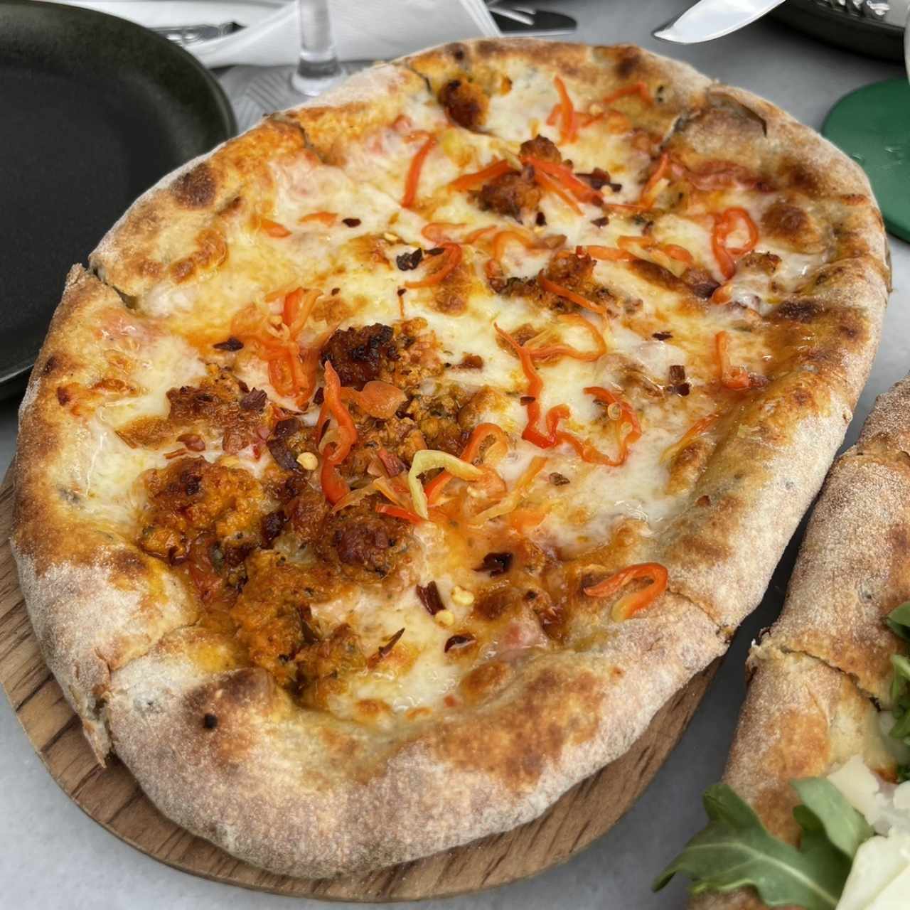 Pizza de Chorizo y Ají