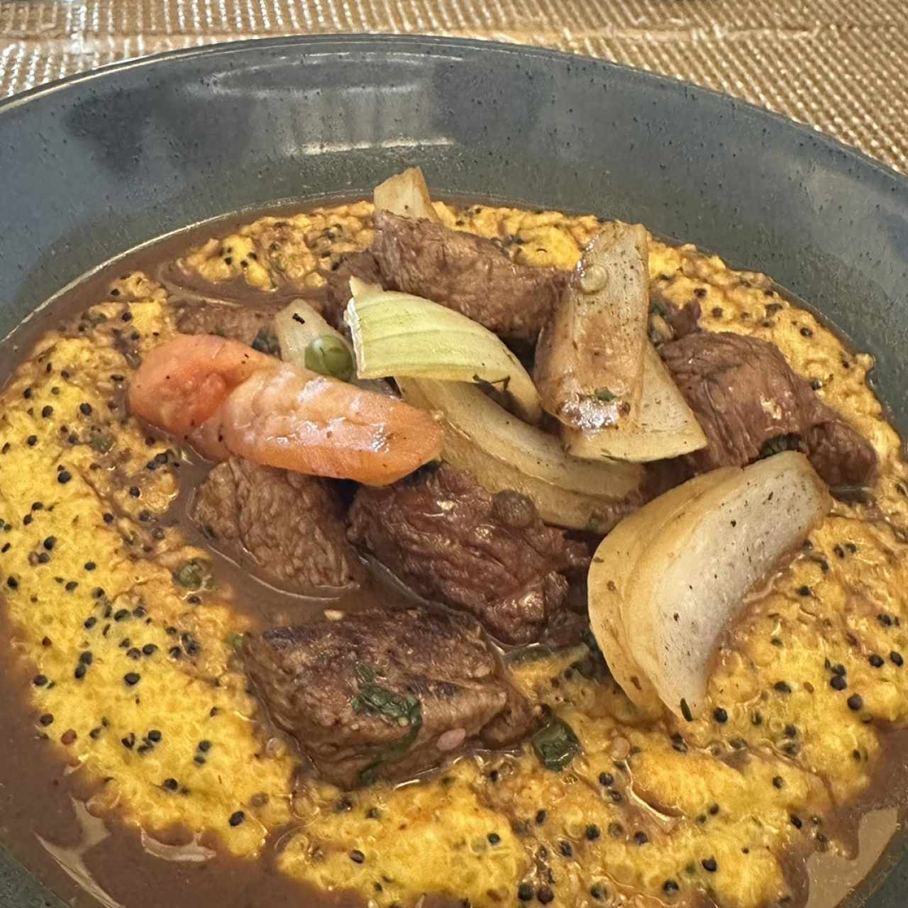 Rissoto de Quinoa con Lomo Saltado