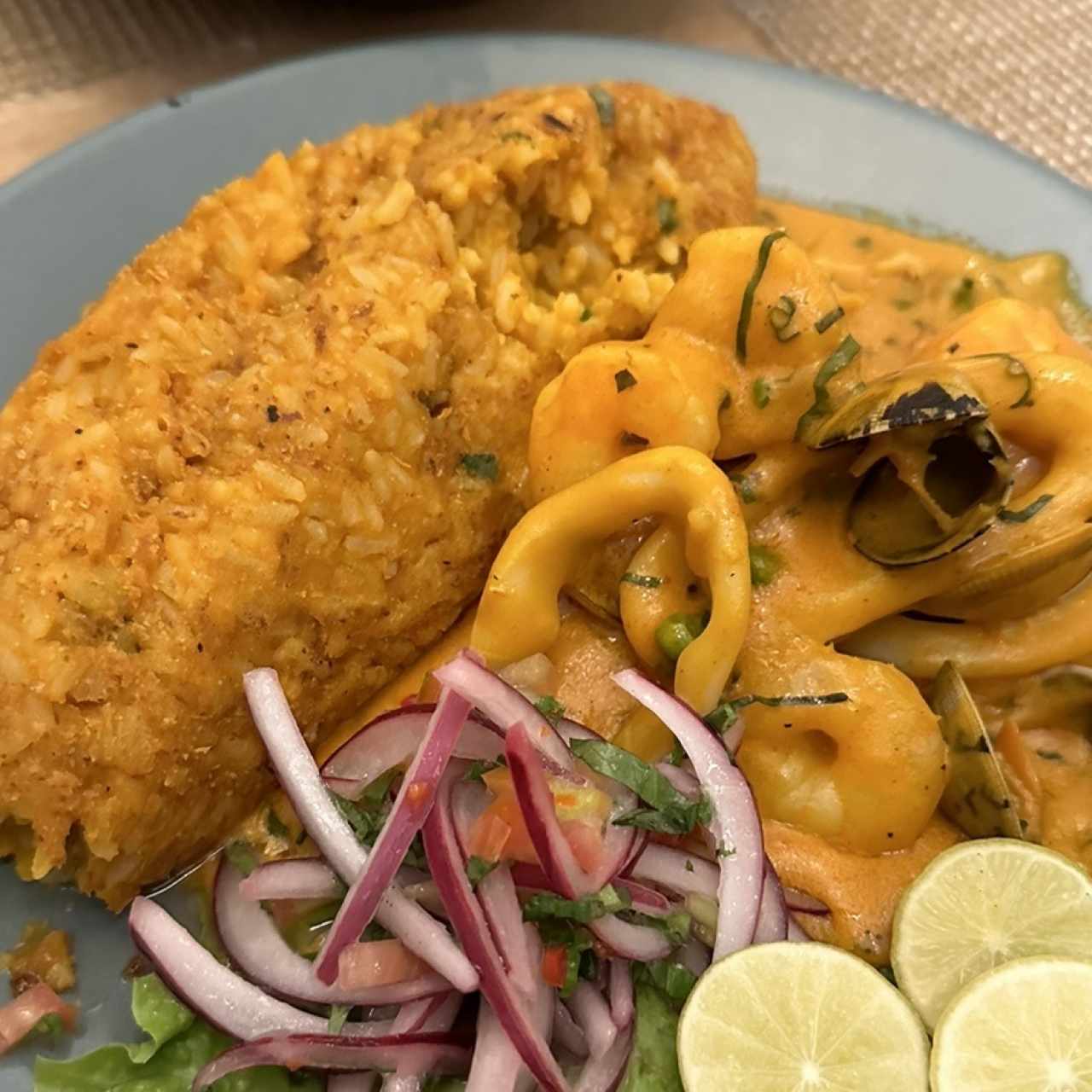 Tacu Tacu De Mariscos