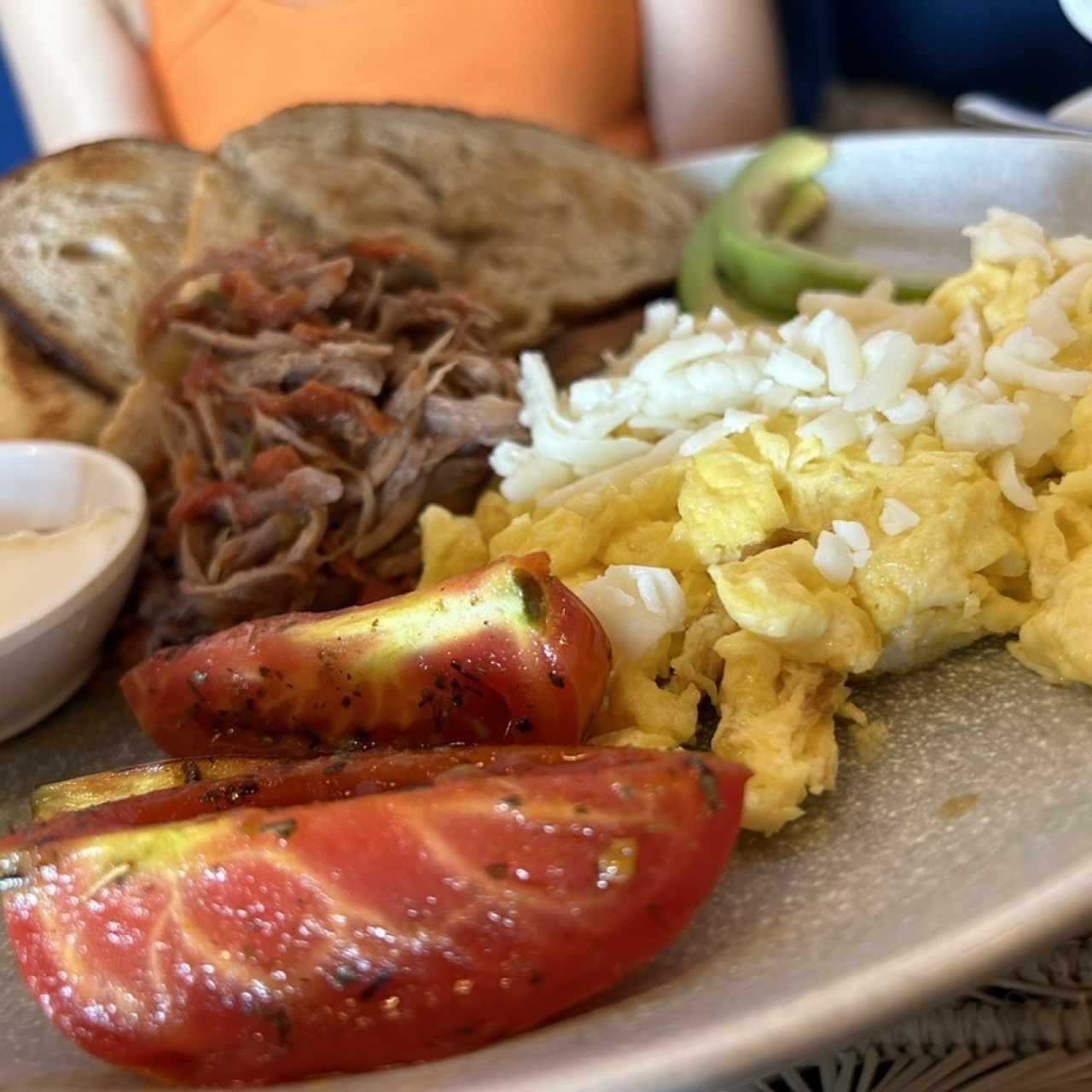 Especiales - Huevos ropa vieja