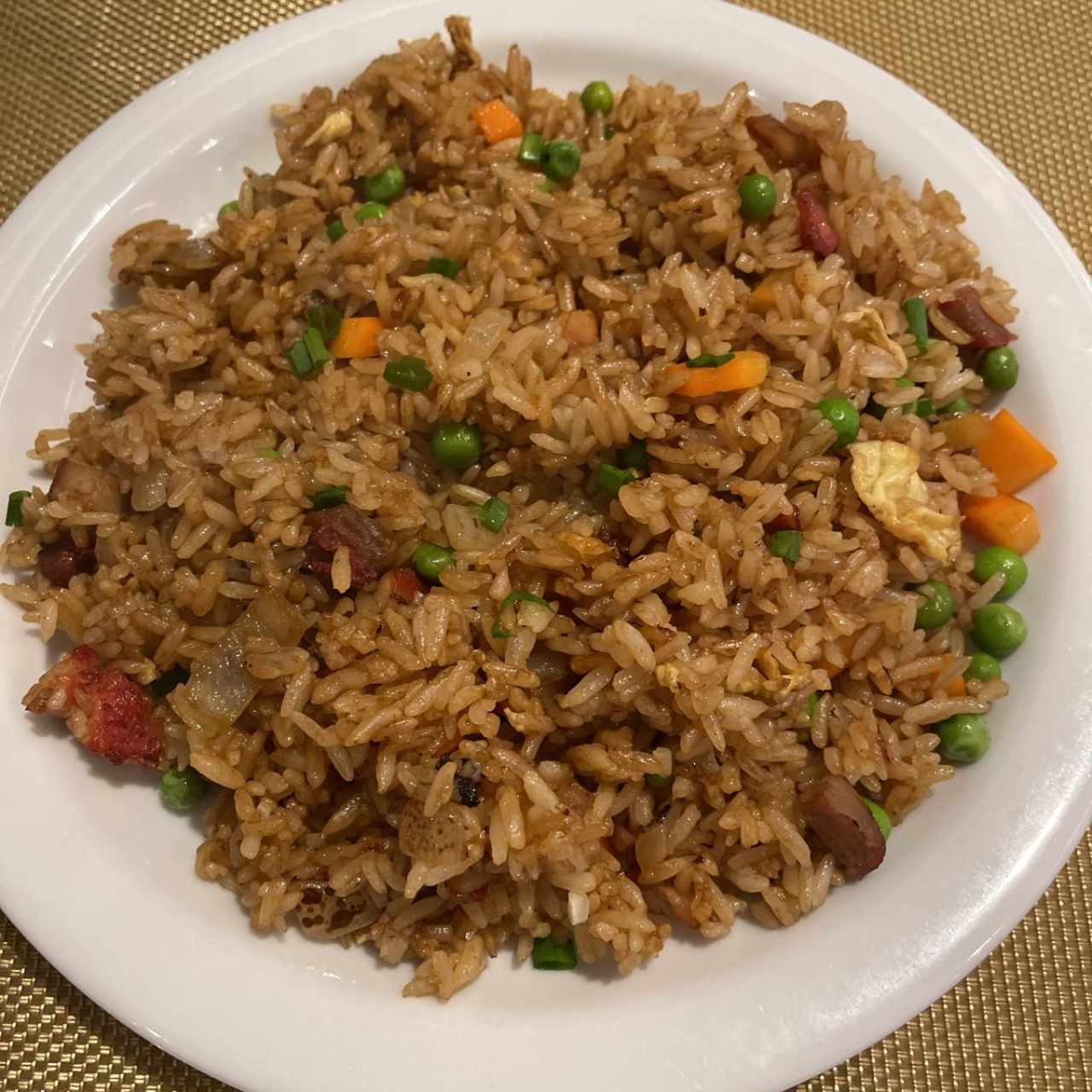 Arroz frito de puerco, pollo, carne o camarones