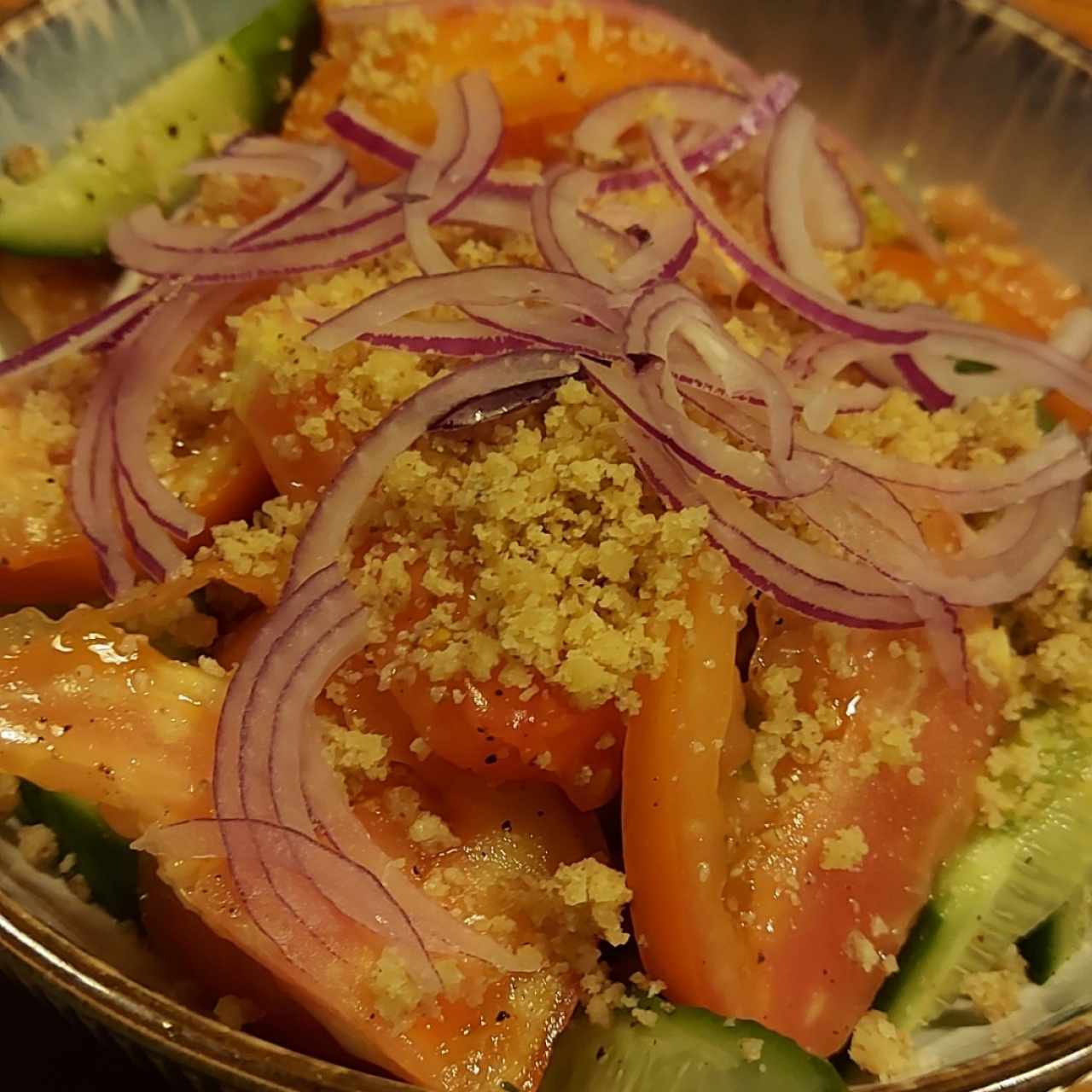 GEORGIAN SALAD WITH WALNUTS