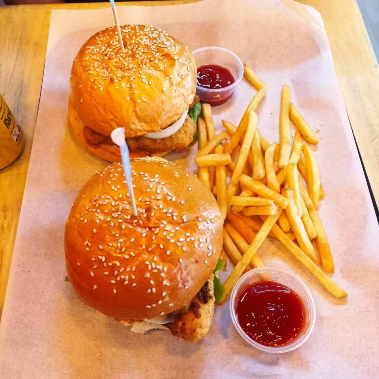 Hamburguesas de pescado con papas