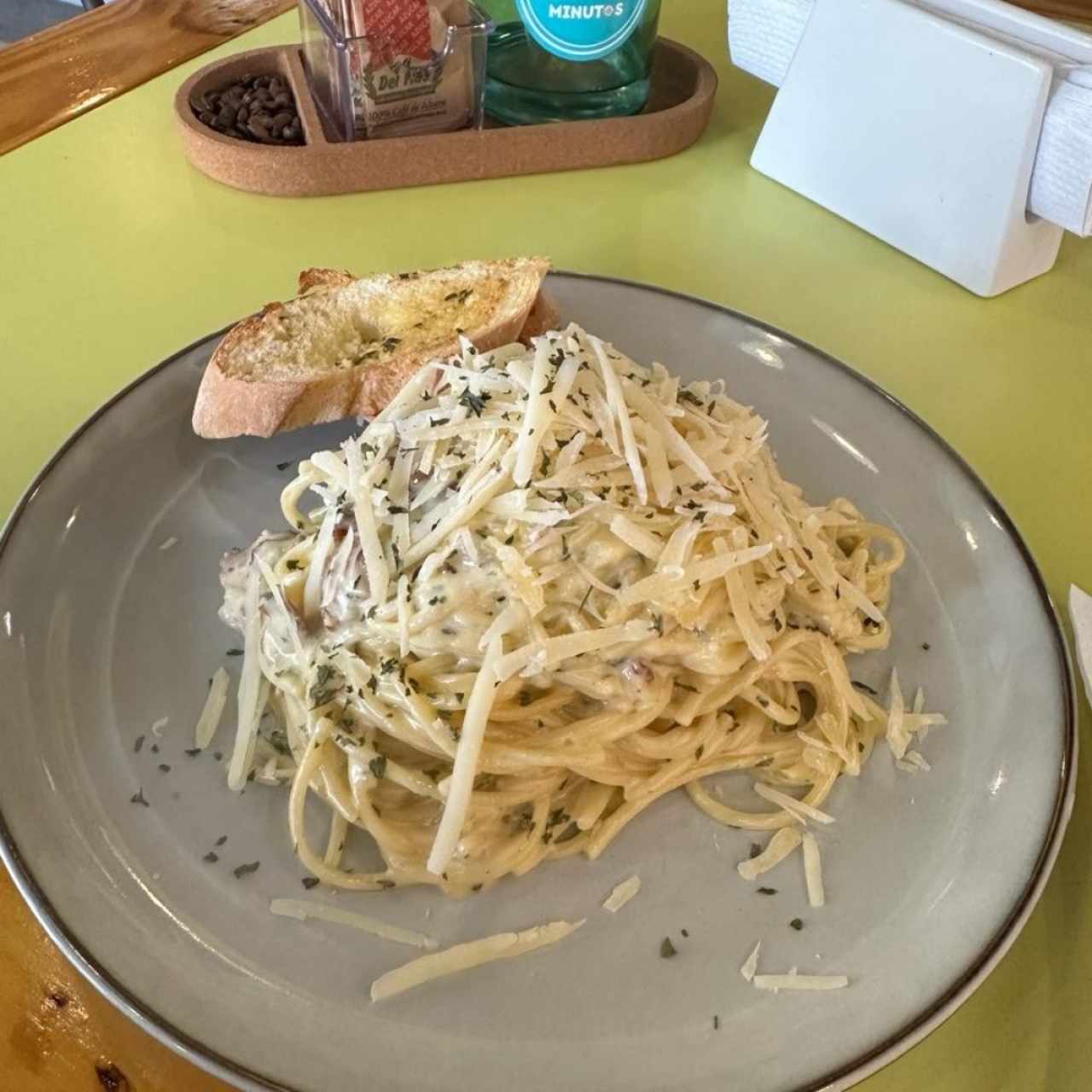 spaguetty a la carbonara 