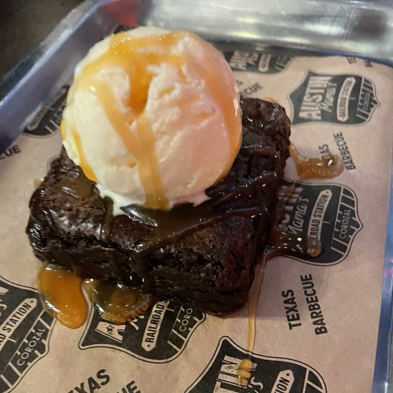 Postres - Salted Caramel Brownie