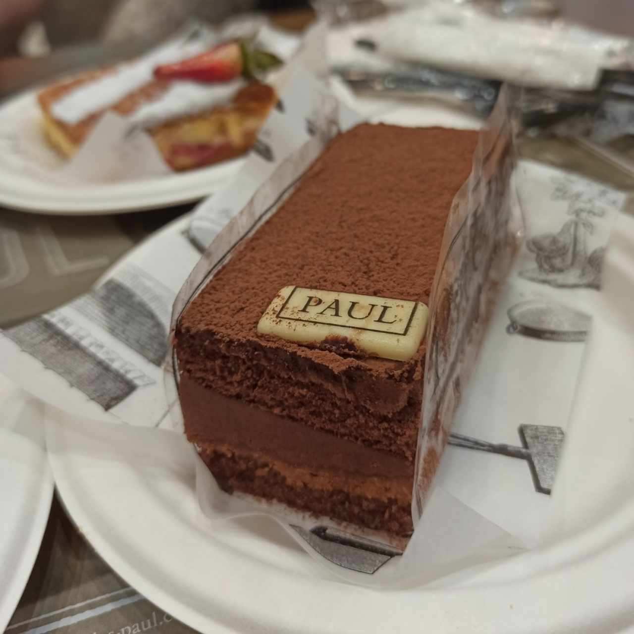 Chocolate praline cake