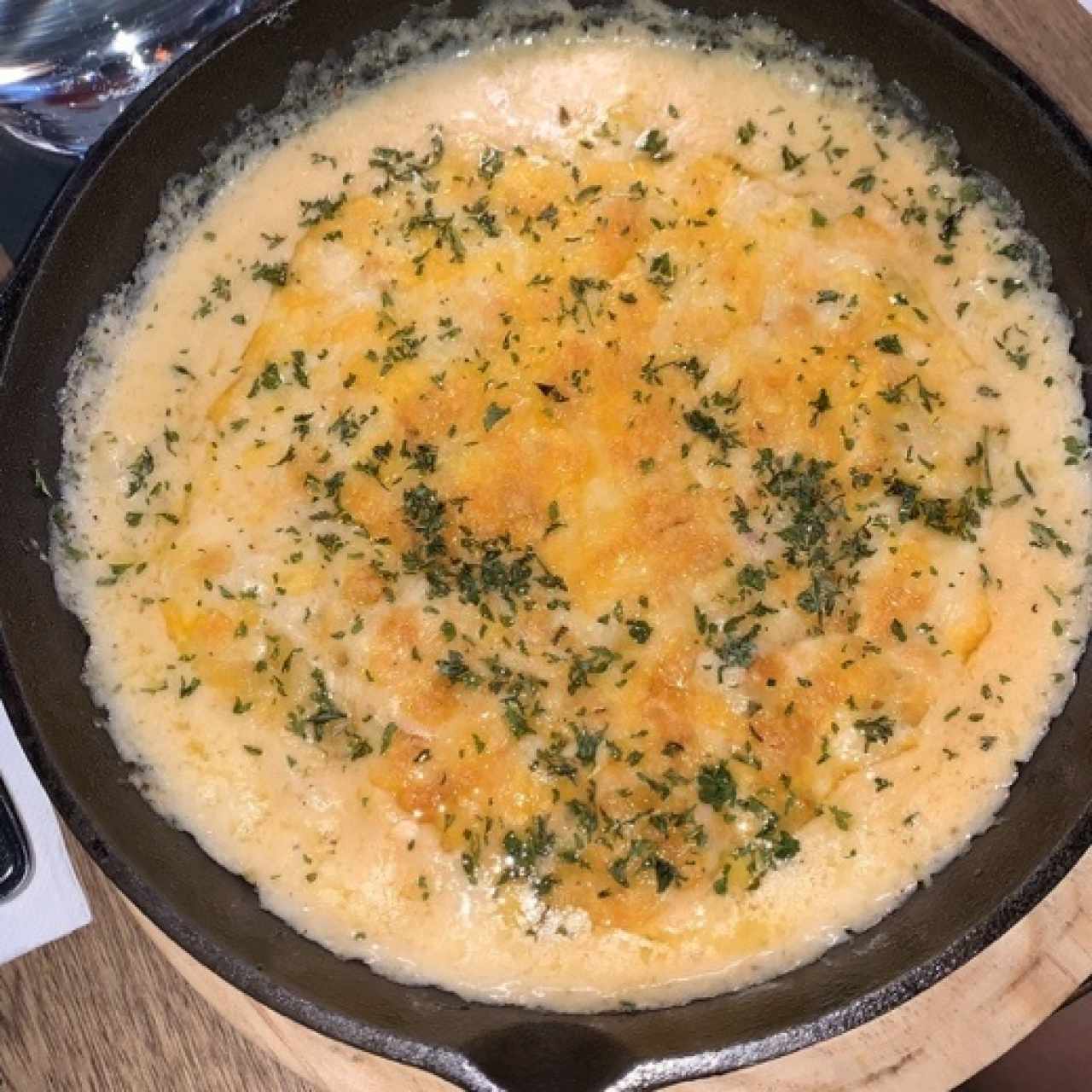 Mac and cheese de chorizo tableño 