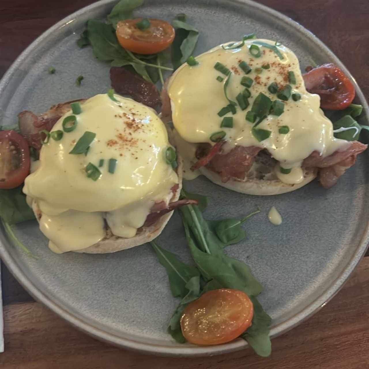 Egg Lovers - Benedictinos