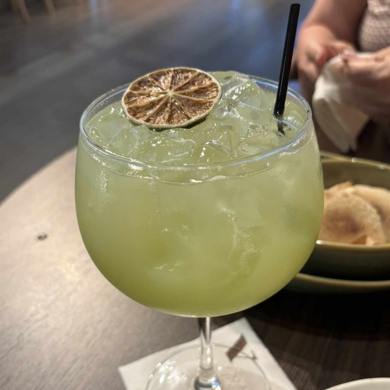 Mocktail - pepino, piña y limon