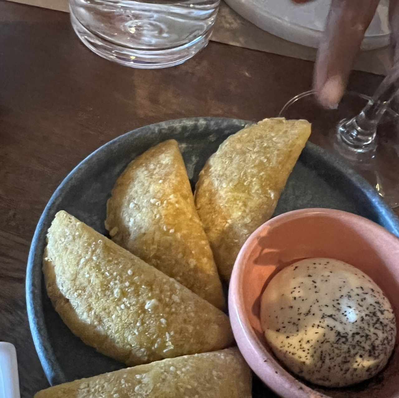 Empanadas de Pulpo al Coco