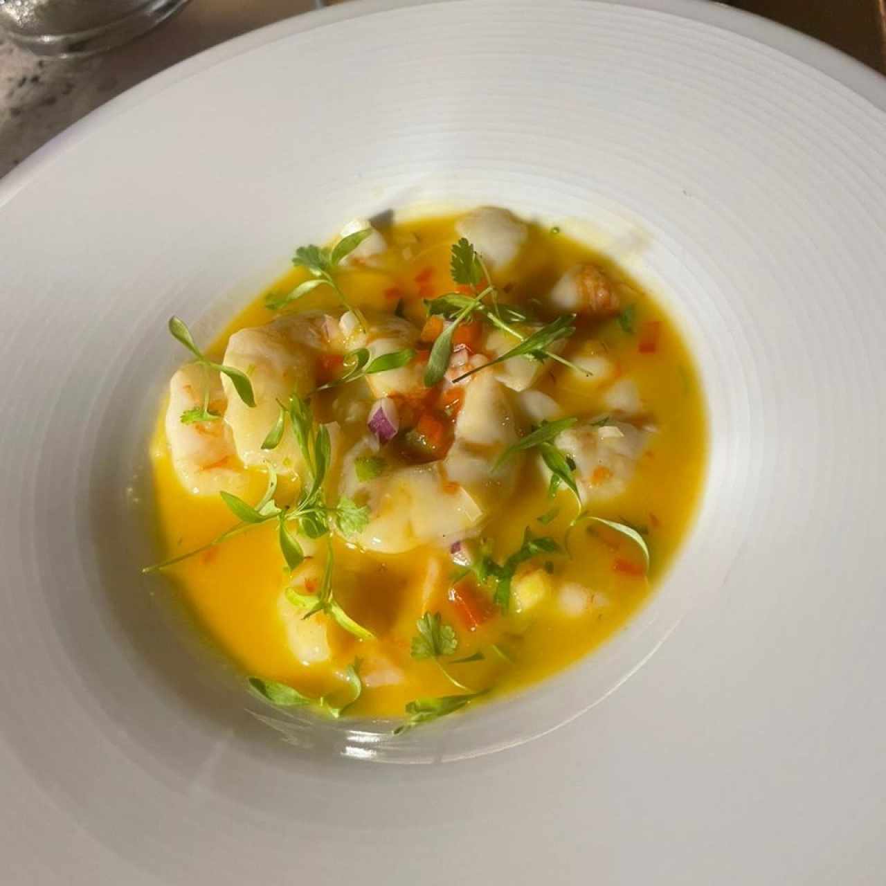 Ceviche de Langostinos con Maracuyá