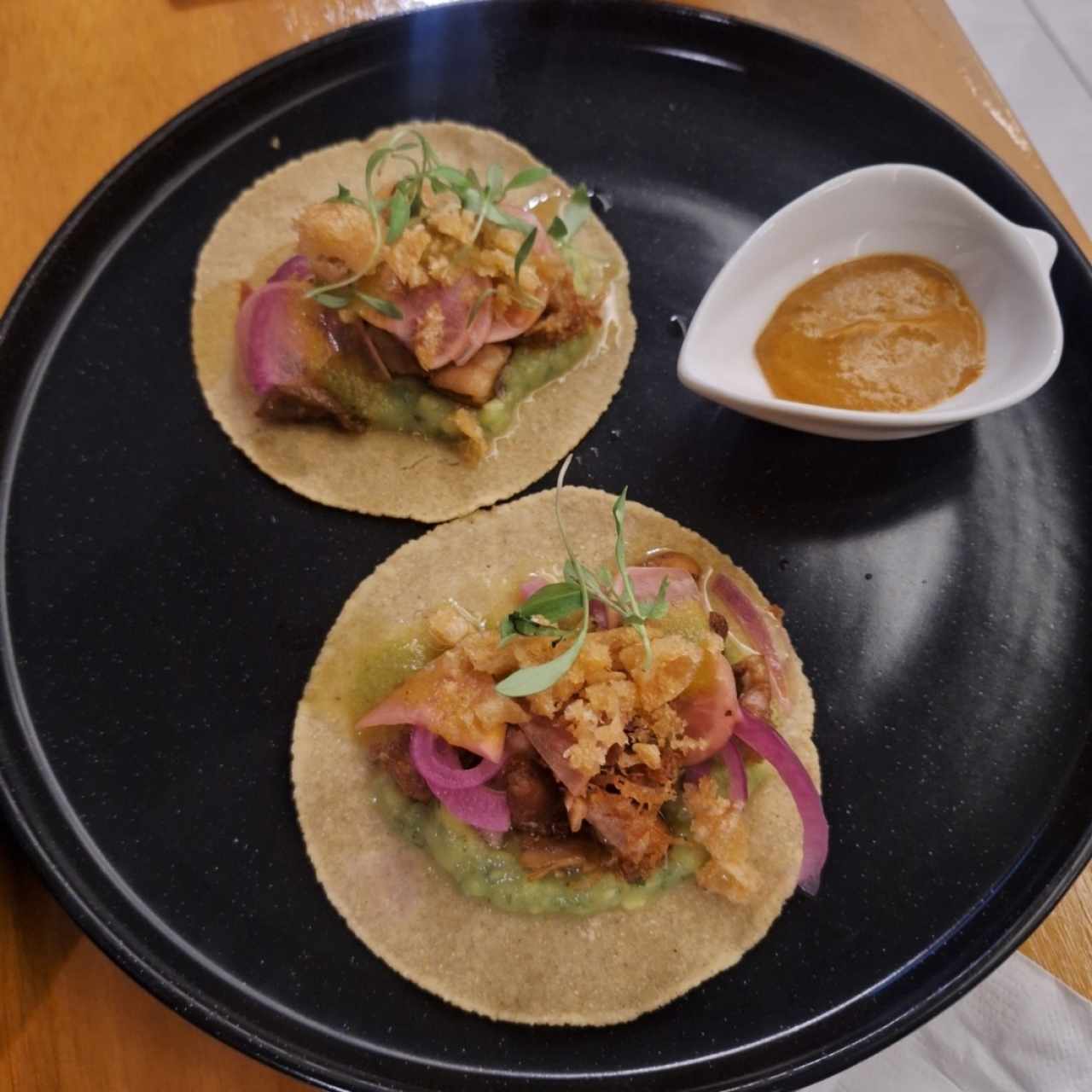 Tacos - Chicharrón (2 und)