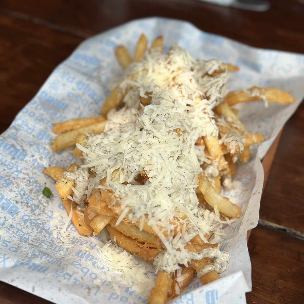 PARMESANO TRUFFLE FRIES