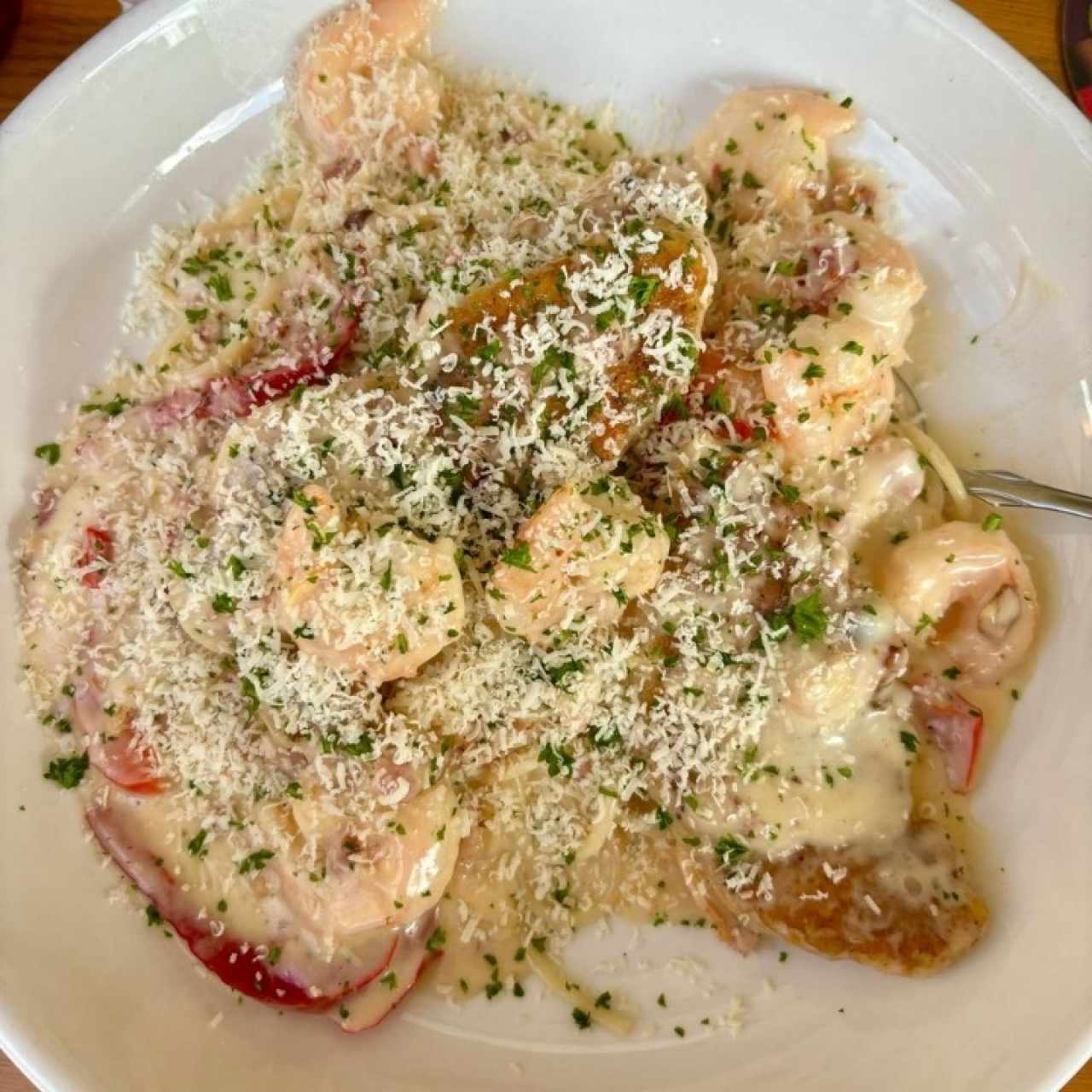 Classic Entreés - Chicken & Shrimp Carbonara