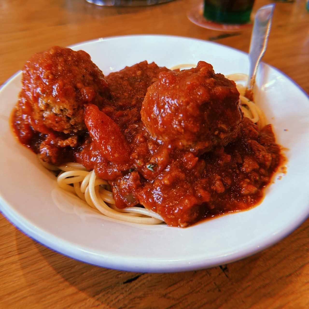 Classic Entreés - Spaguetti & Meatballs