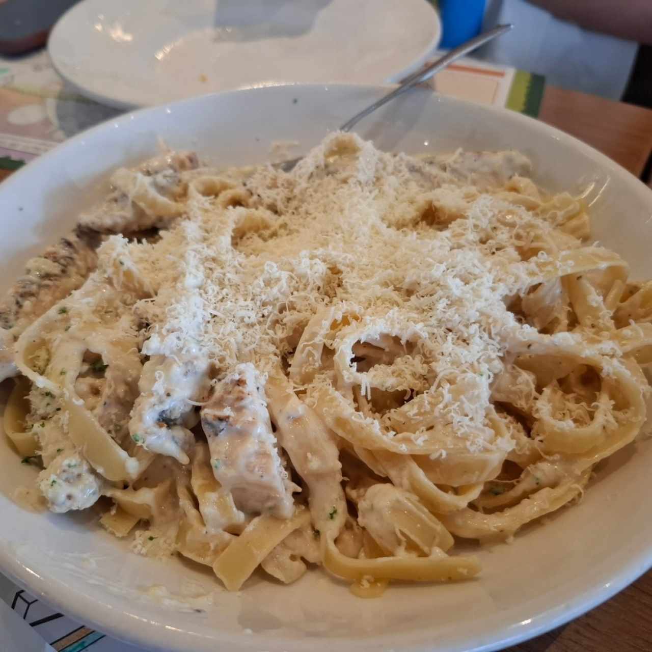 Amazing Alfredos - Chicken Alfredo