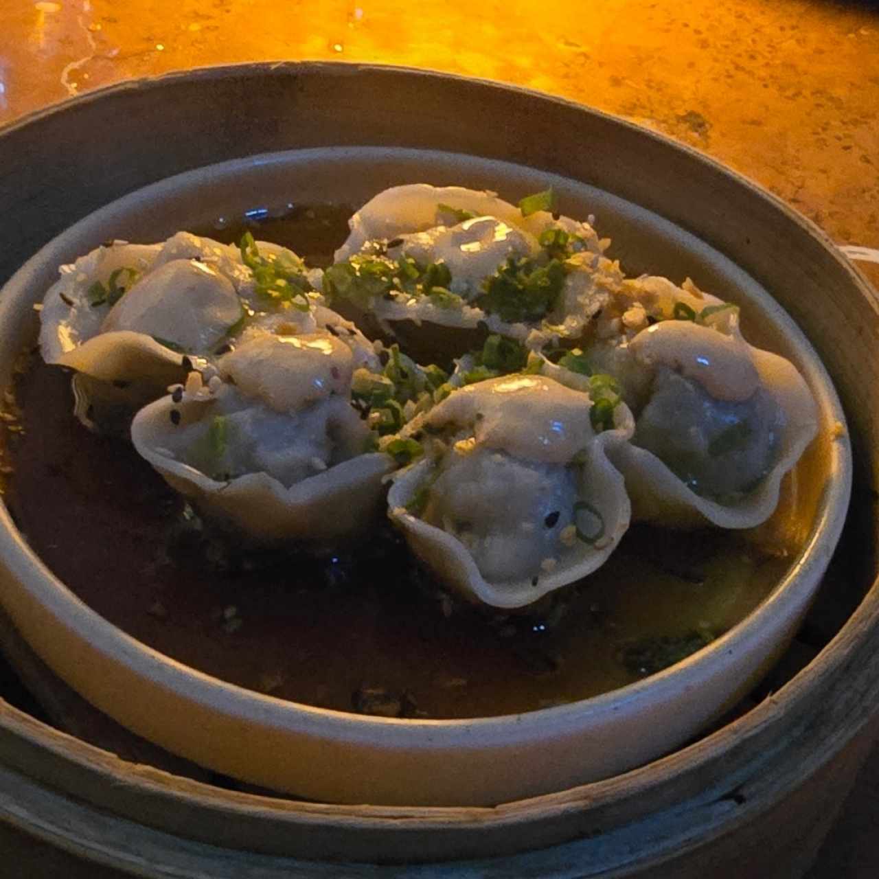 TO SHARE - DUMPLING DE LECHÓN