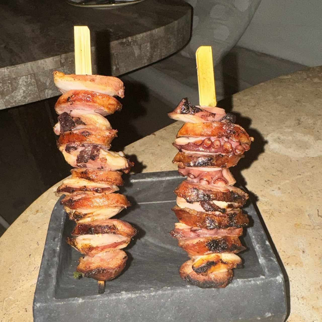 BROCHETA DE PULPO Y CHORIZO