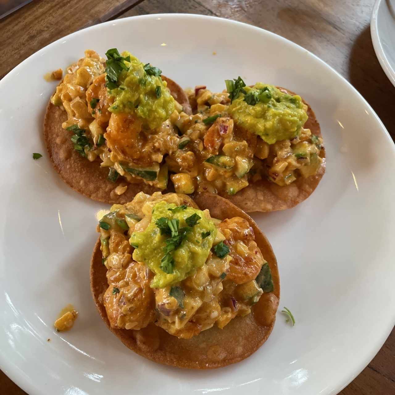 Entradas - Tostadas con camarones