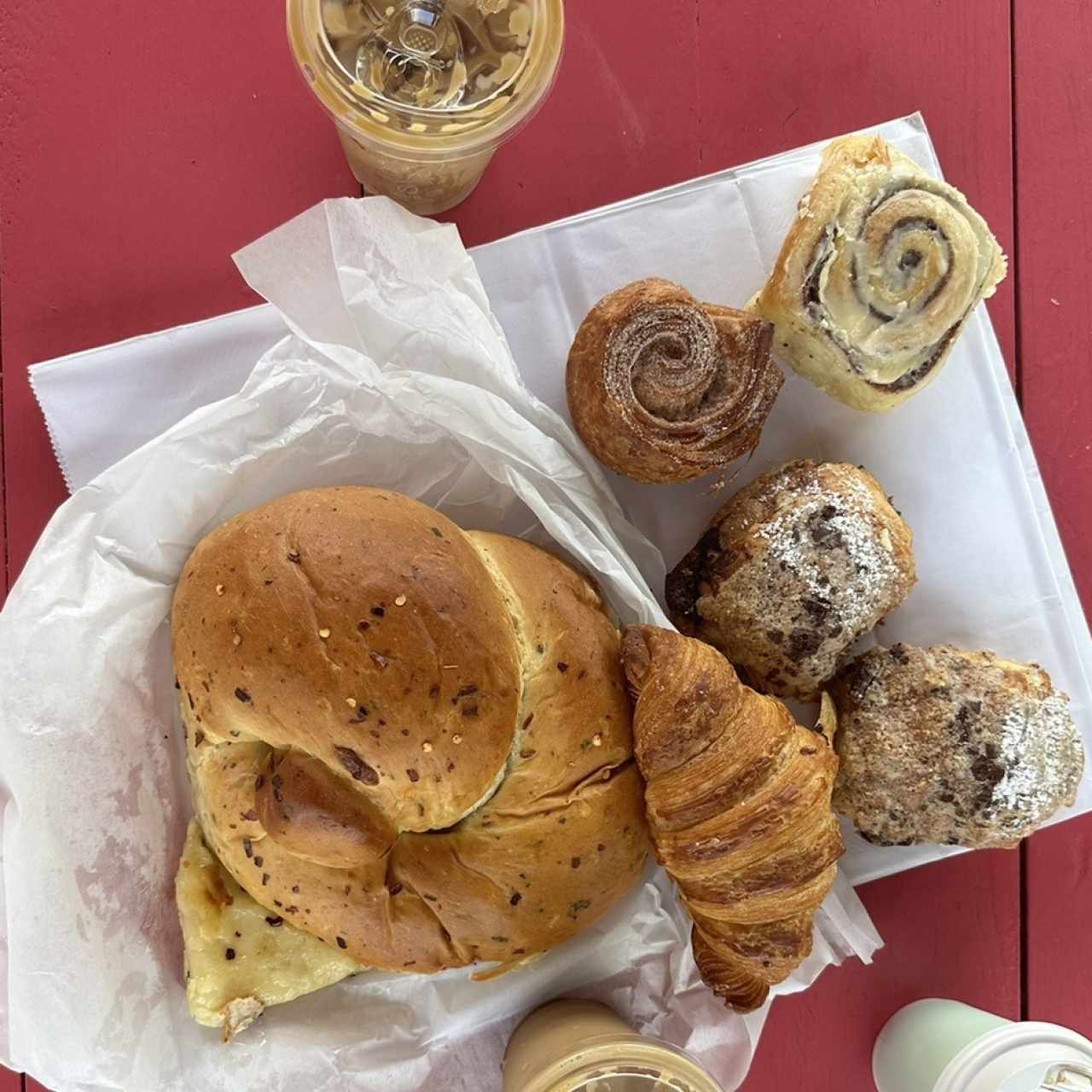 Cheesy bread, croissant de chocolate, breakfast pastry, cinnamon roll