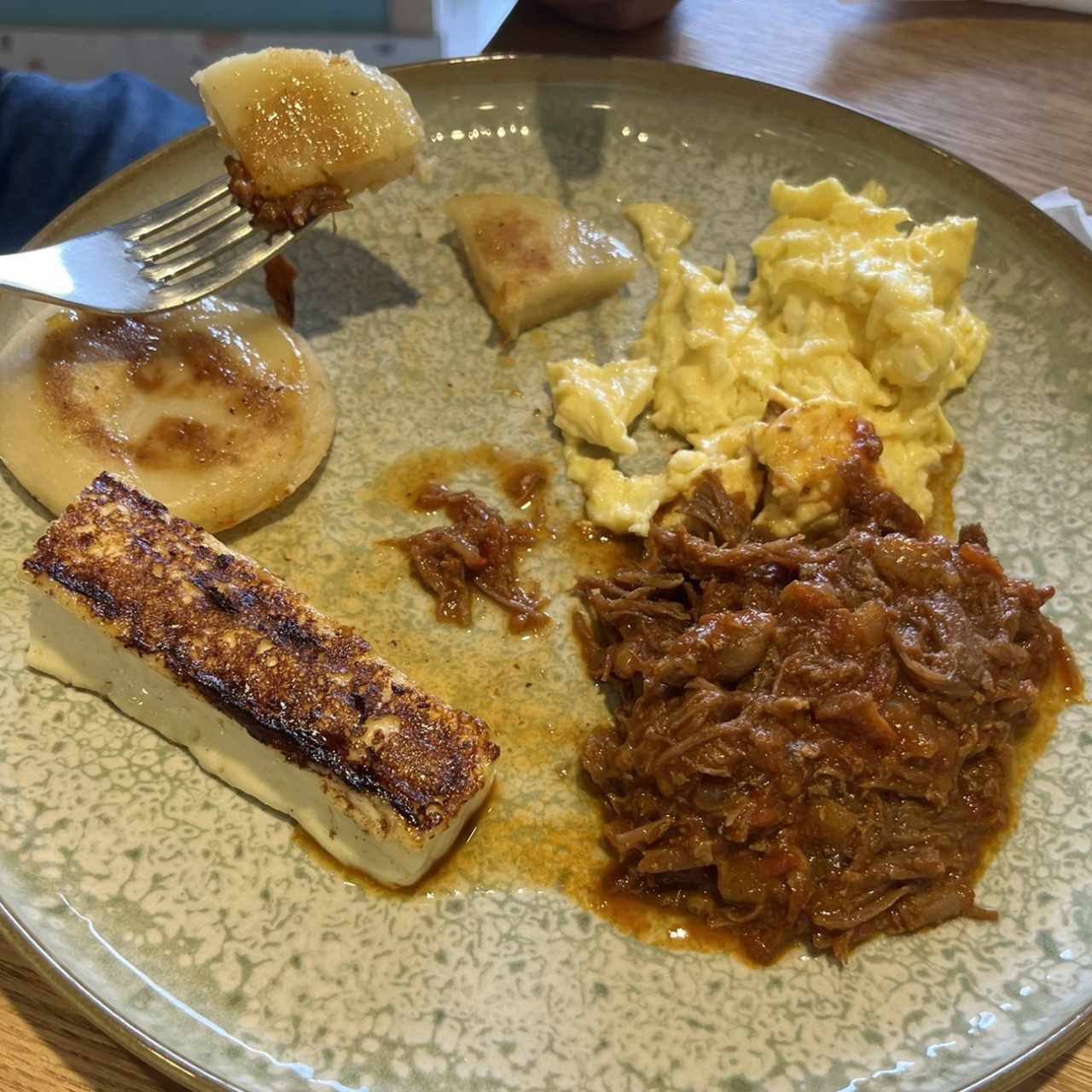 Ropa Vieja en Salsa criolla