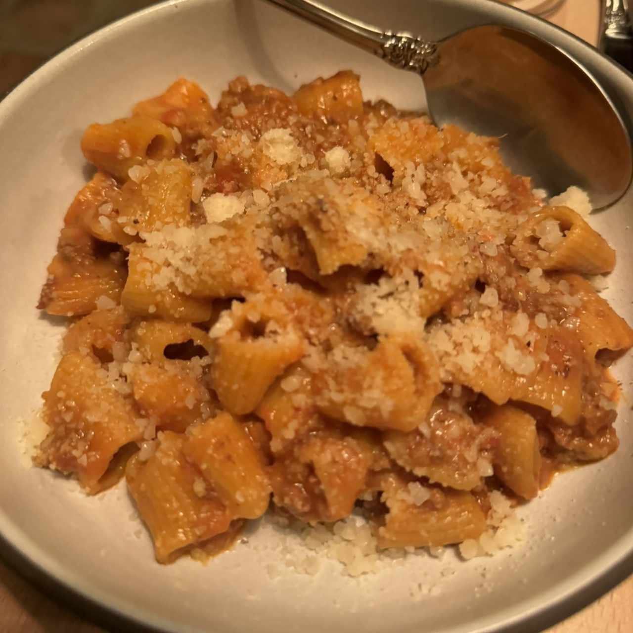 Primi - Rigatoni E Salsiccie