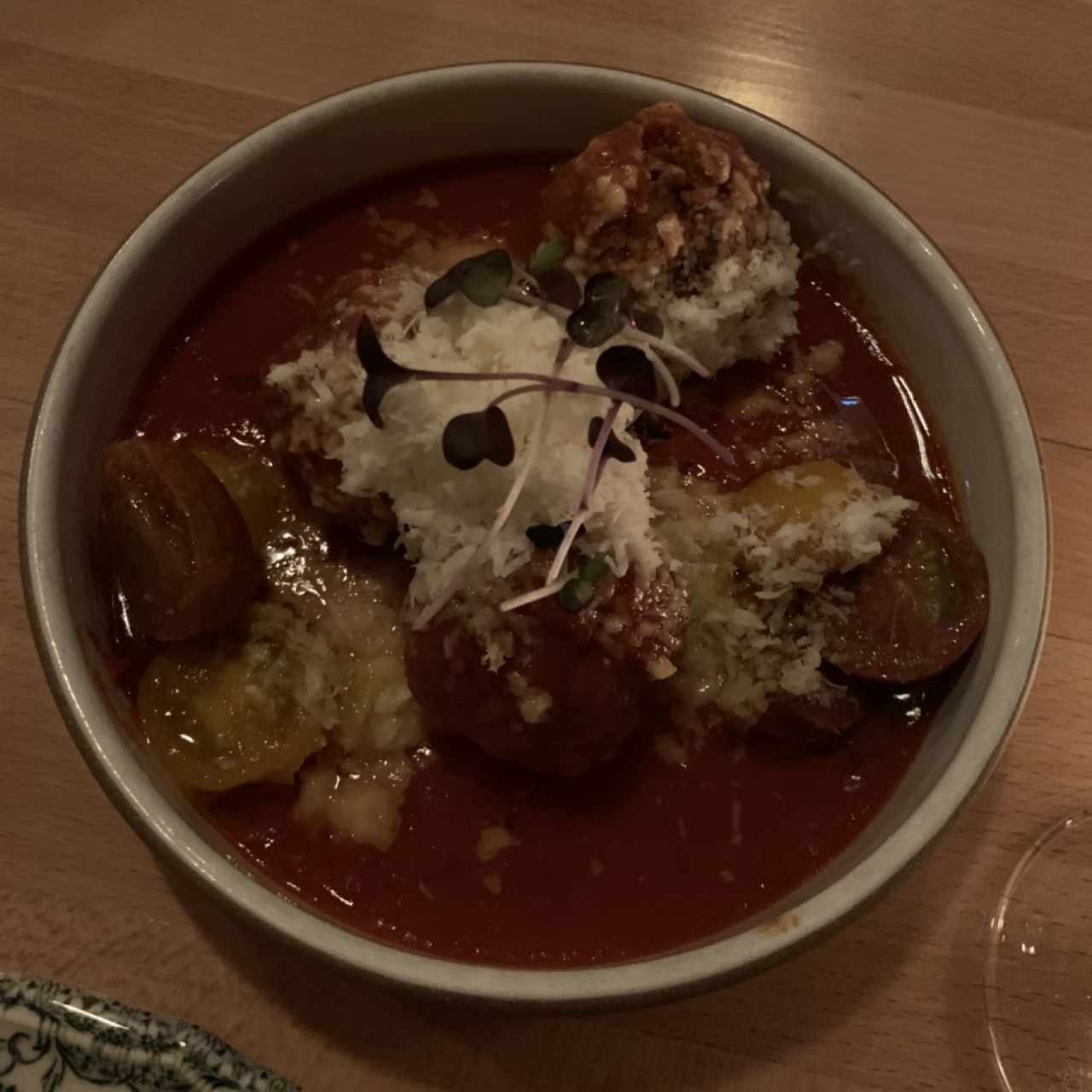 Lunch- Antipasti - Polpette,Pomodorini e Pecorino