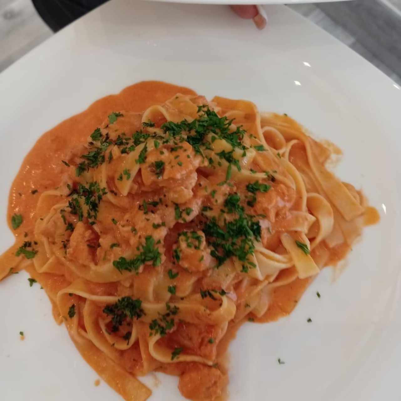 Fettuccine al Salmone Fumicato