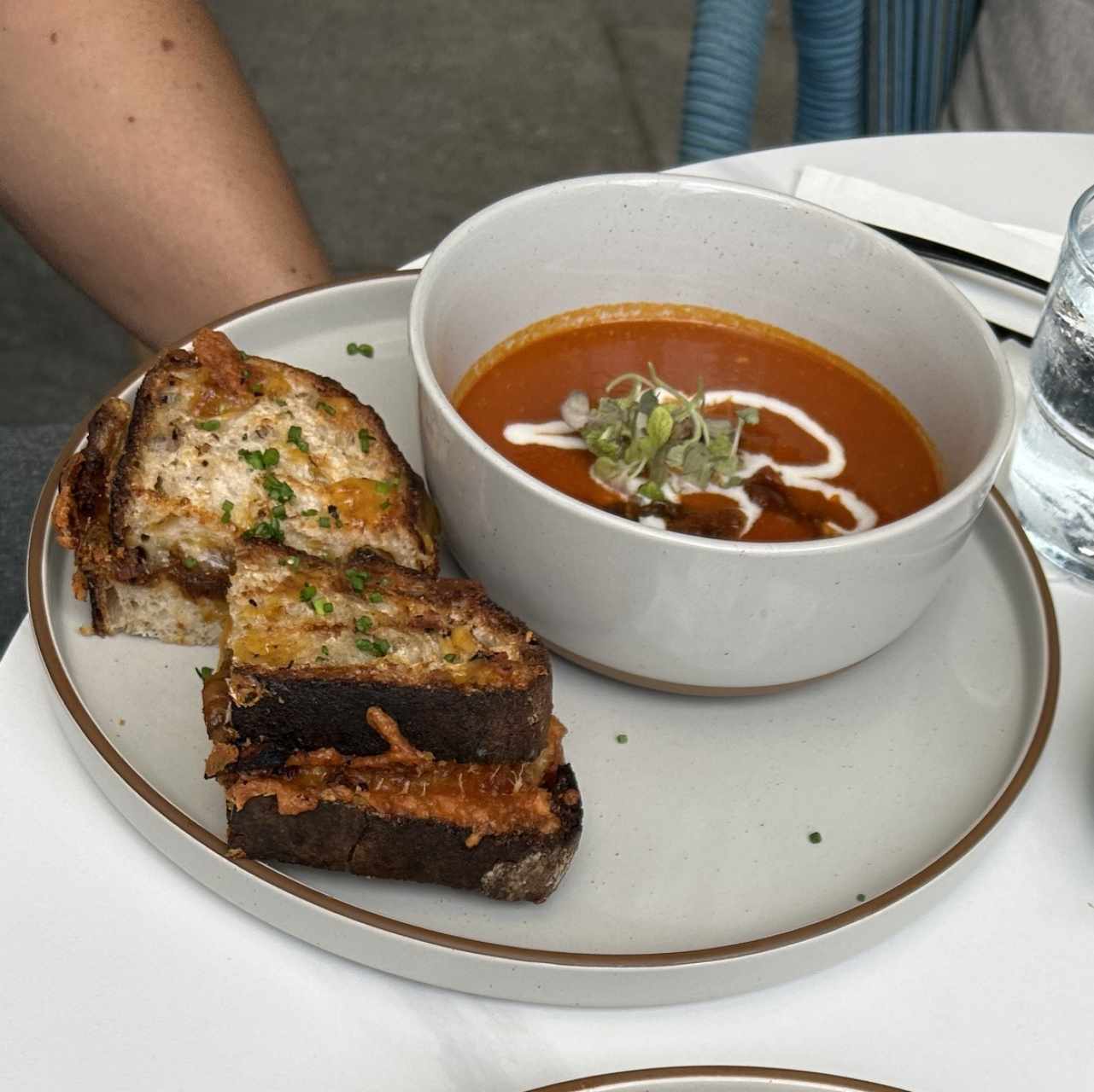 TOMATO SOUP & GRILLED CHEESE SANDWICH