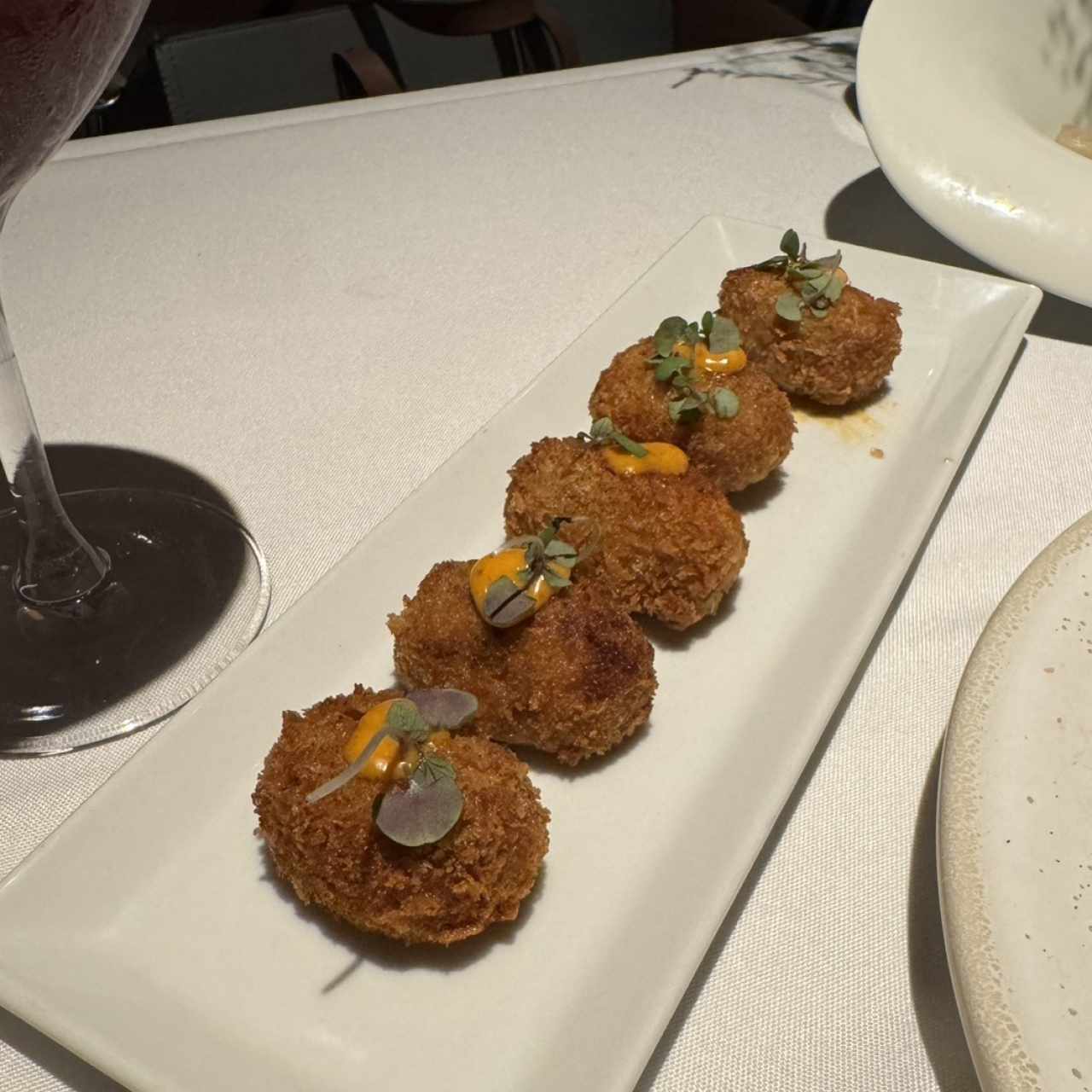 ENTRANTES CALIENTES - CROQUETAS DE JAMÓN