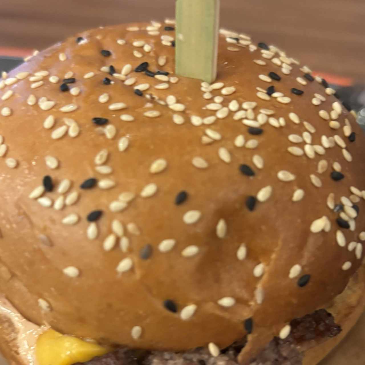 D-cheese Burger