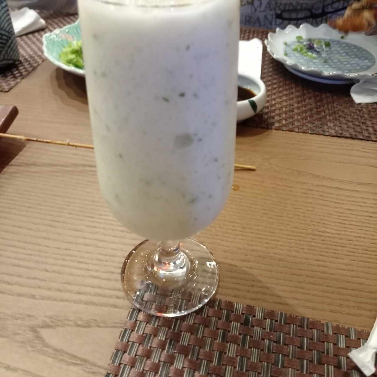 Smoothie de limón con coco