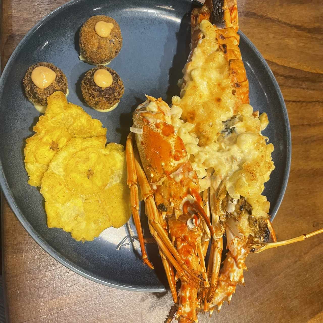 Mac And Cheese Lobster