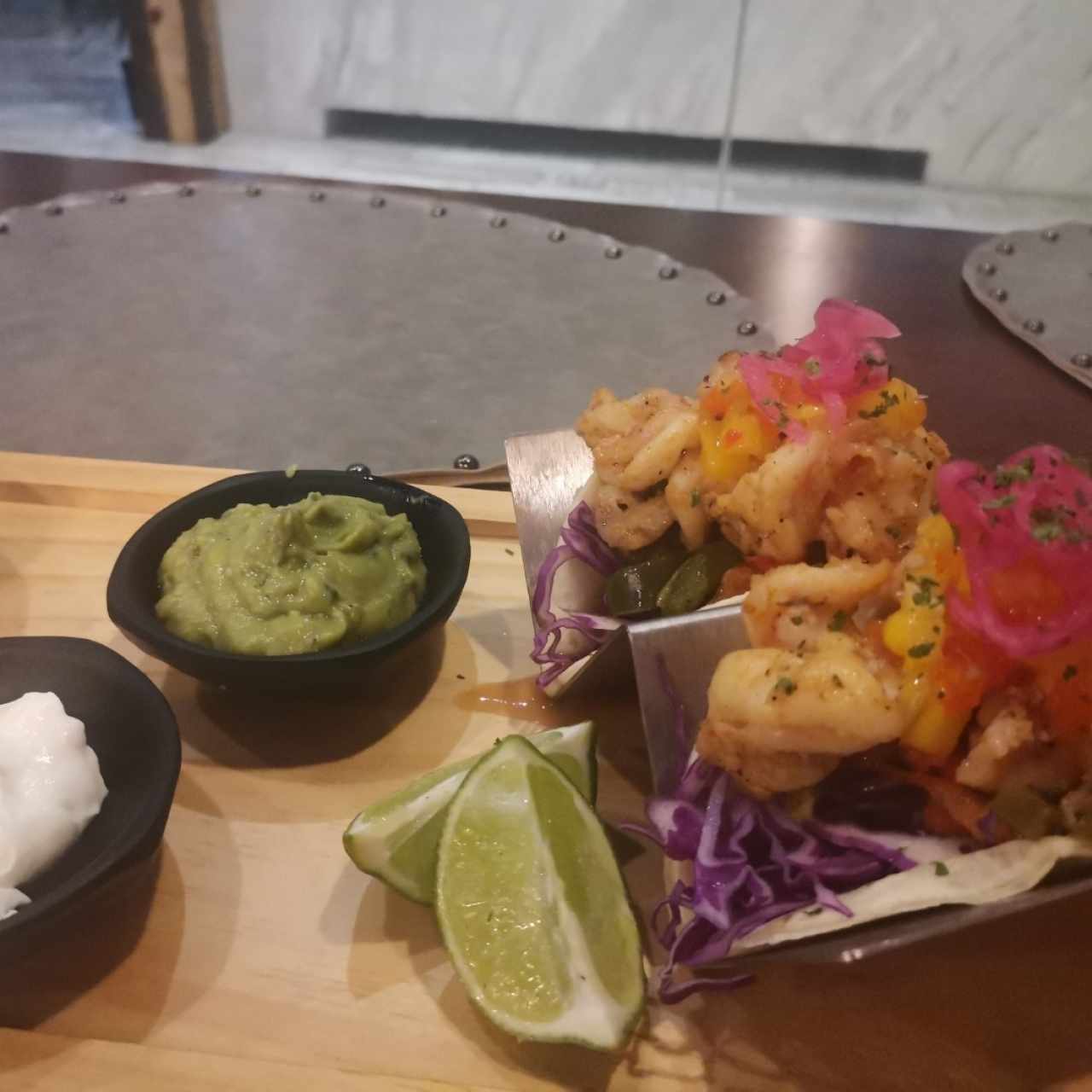 Tacos de camarones al grill