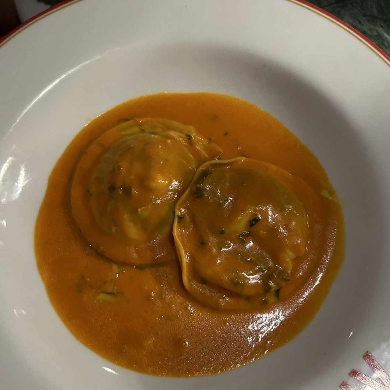 Ravioloni di ricotta e funghi 