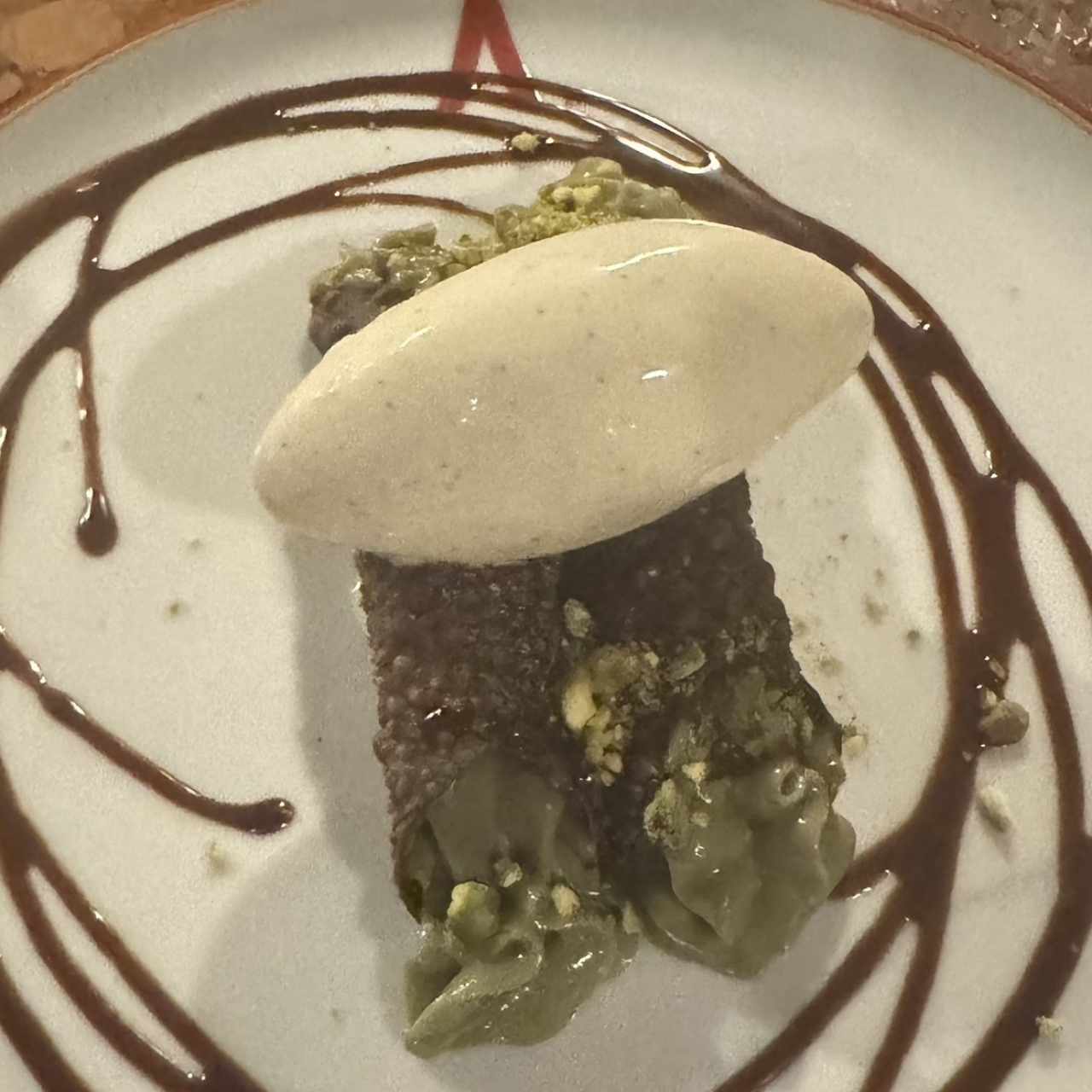 Cannoli de Pistacho