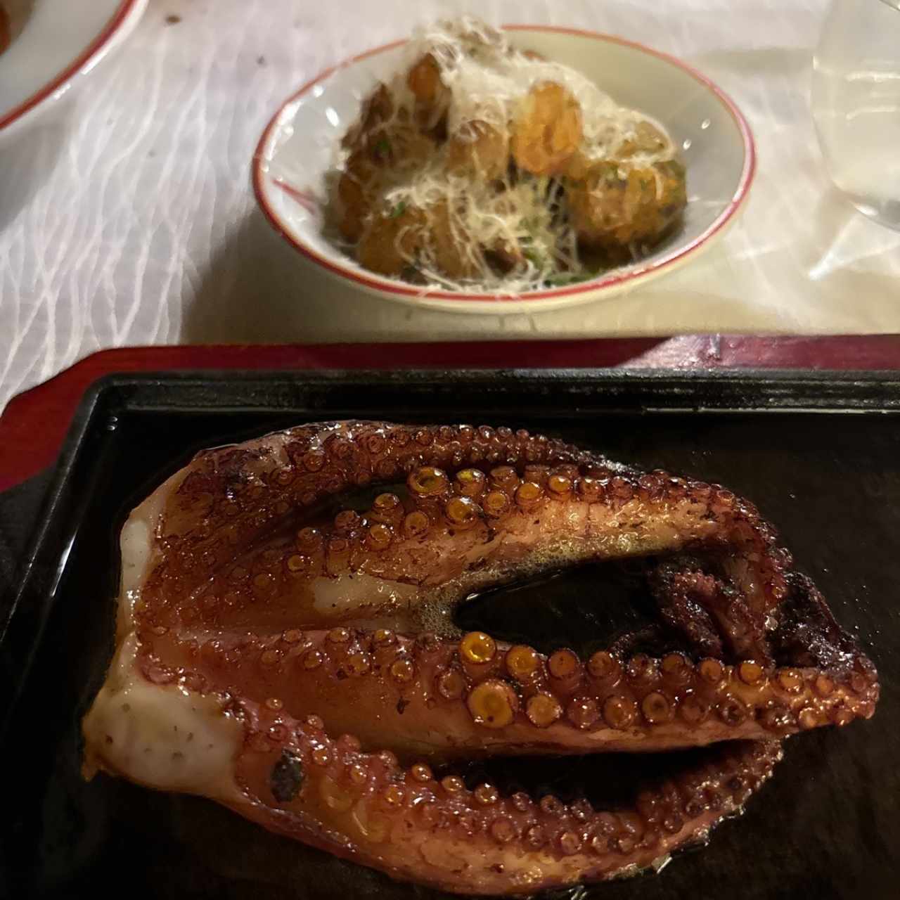 Pulpo a la brasa