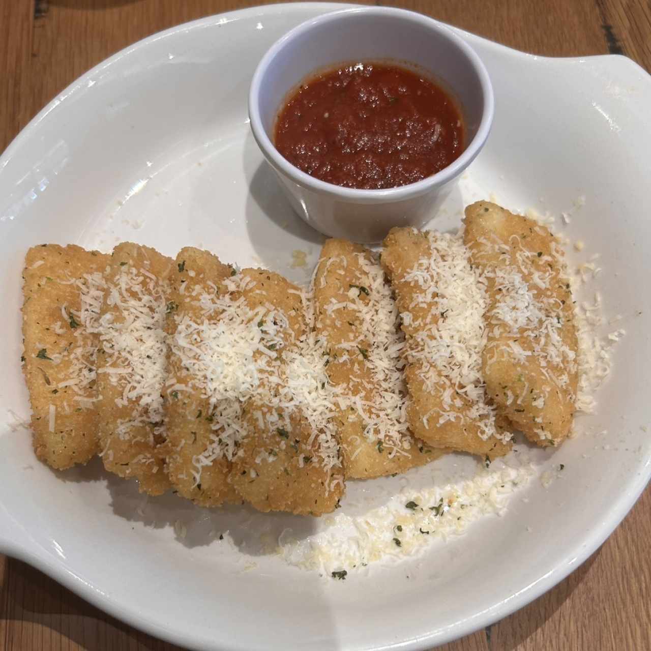 Fried mozzarella bites