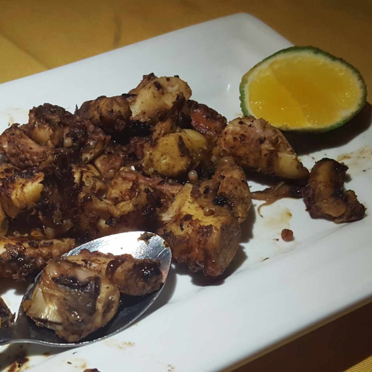 pulpo al carbón