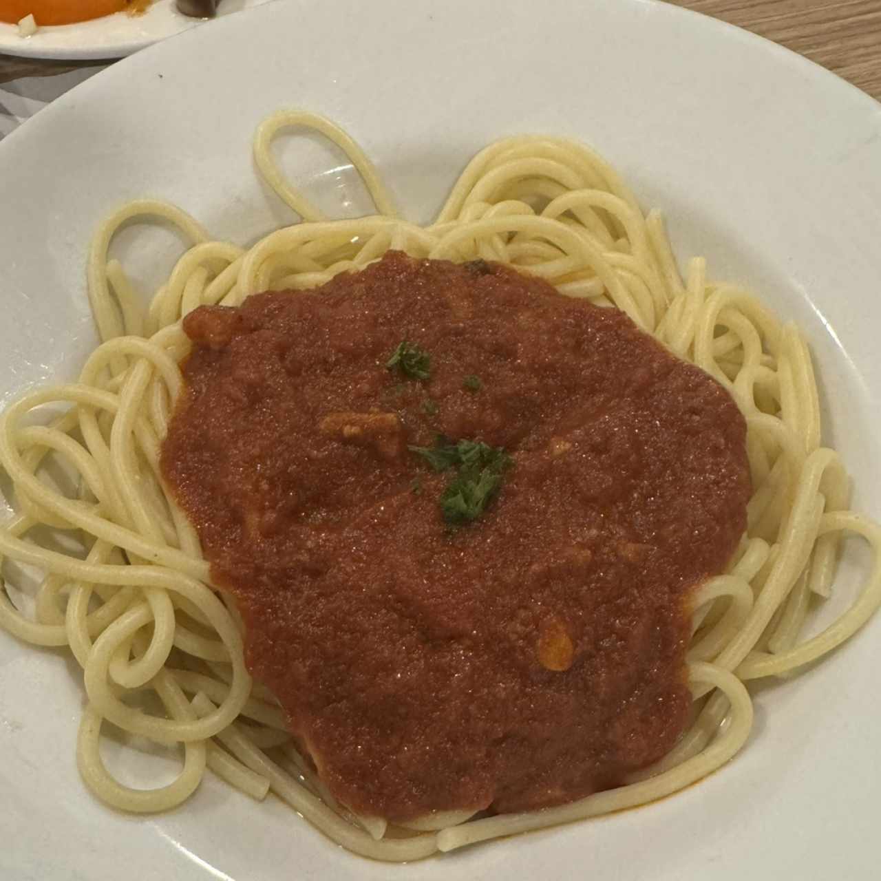 Acompañamiento - Spaghetti pomodoro.