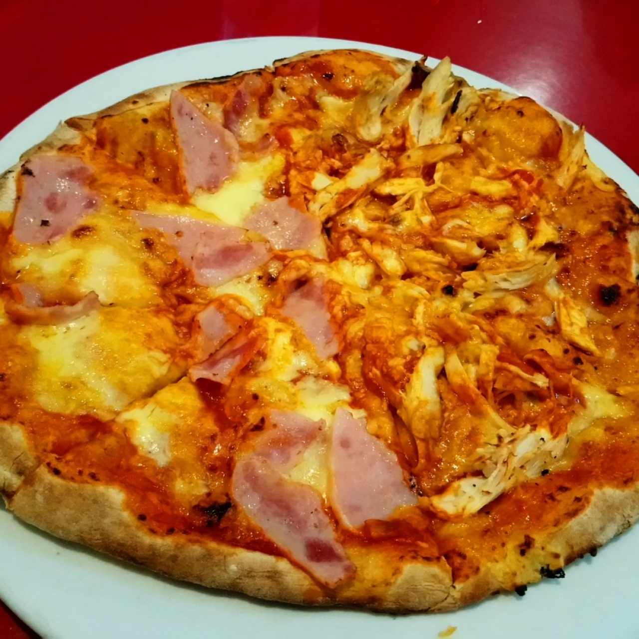 Pizza de Pollo y Jamon