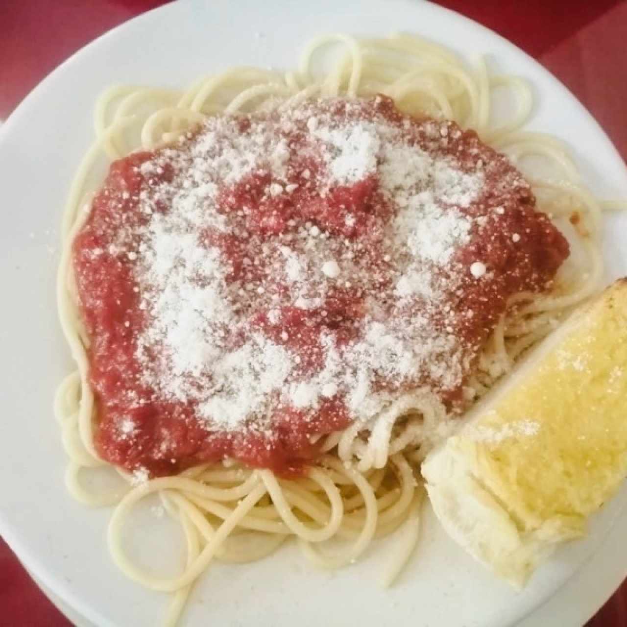 Spaguetti pomodoro 