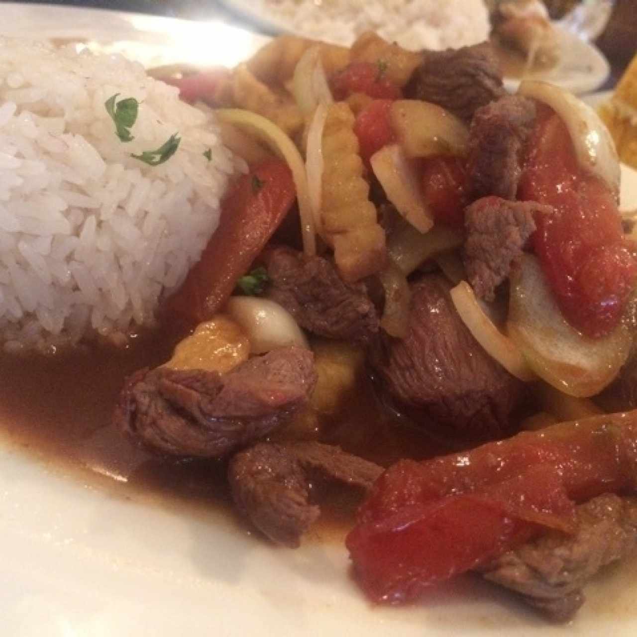 Lomo Saltado