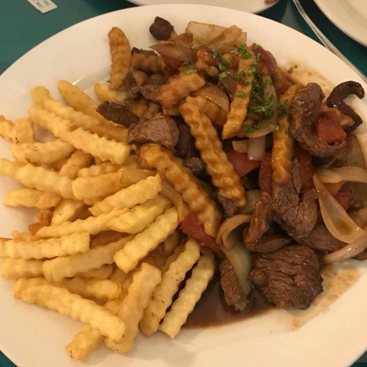 Lomo Saltado 